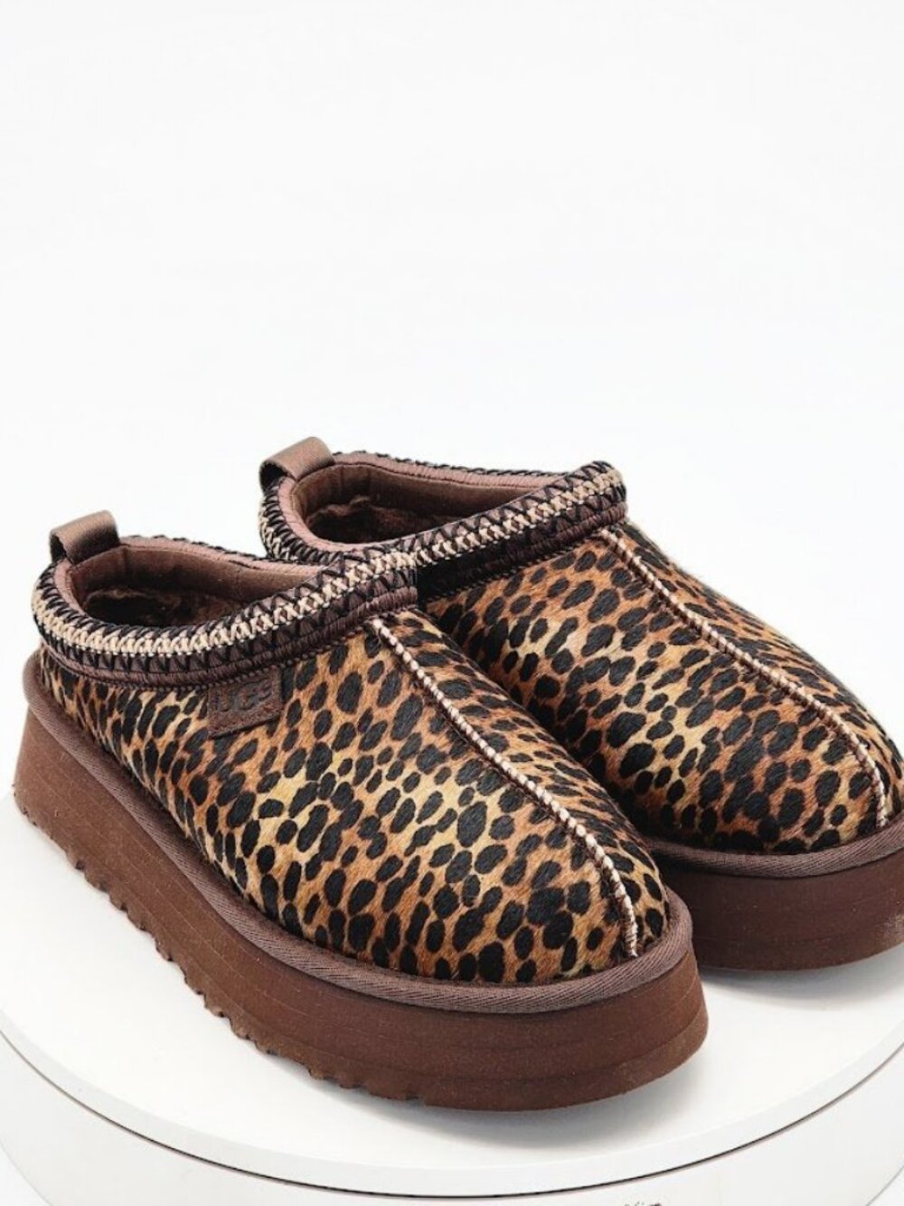 UGG Tazz Caspian Leopard Platform Slippers Women’s Size 9 Brown Cheetah